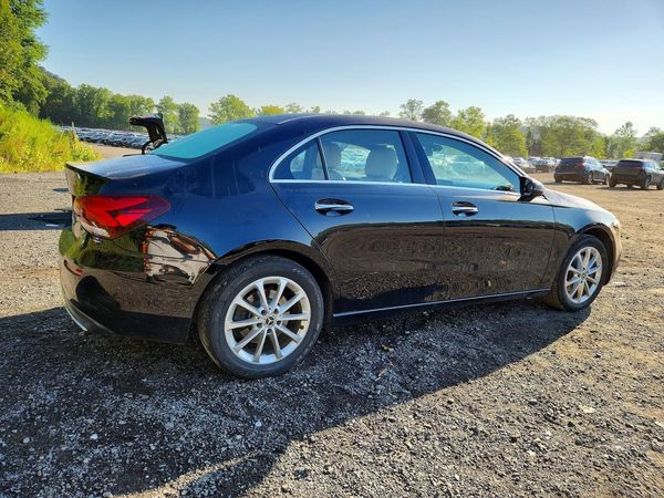 2019 MERCEDES-BENZ A A220