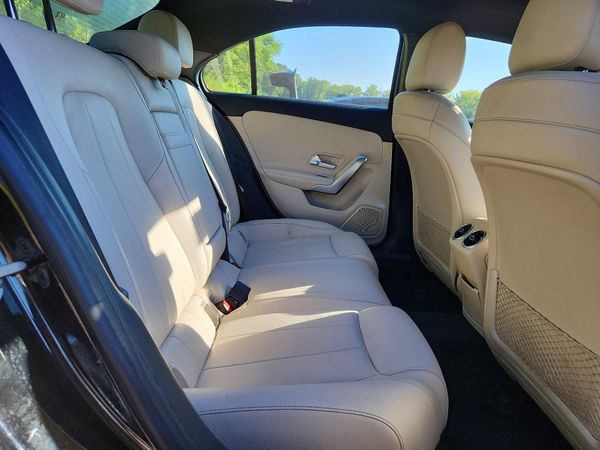 2019 MERCEDES-BENZ A A220