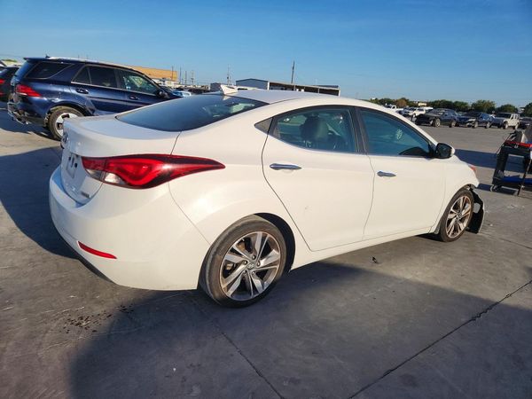 2015 HYUNDAI ELANTRA
