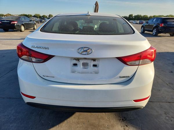 2015 HYUNDAI ELANTRA