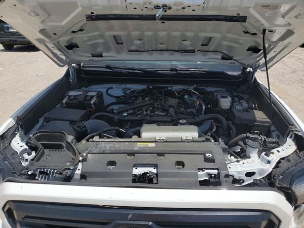 2025 TOYOTA TACOMA