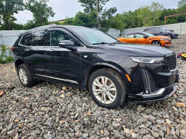 2022 CADILLAC XT6