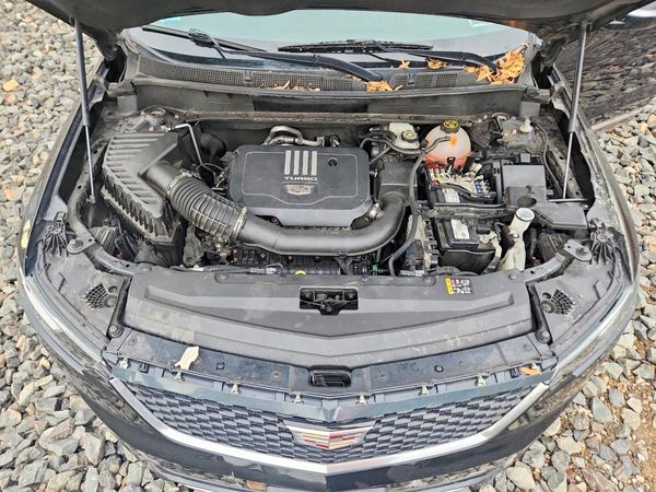 2022 CADILLAC XT6