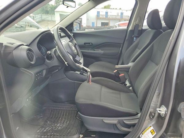 2023 NISSAN KICKS S