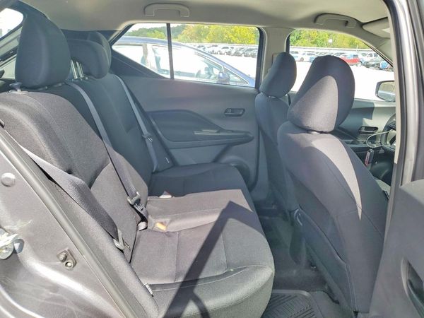 2023 NISSAN KICKS S
