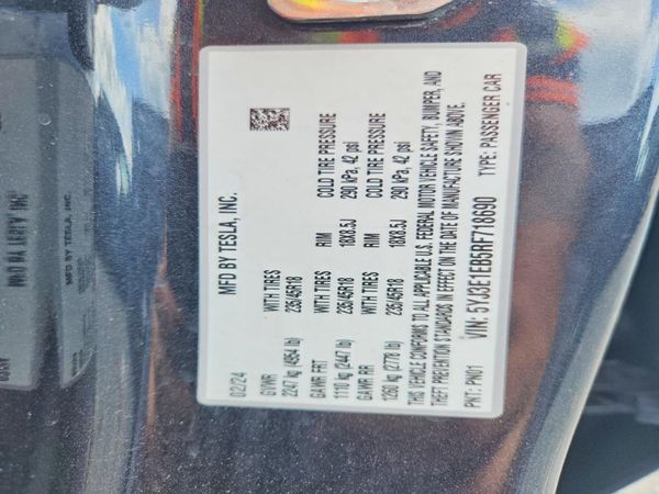 2024 TESLA MODEL 3