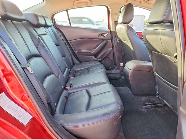 2018 MAZDA 3