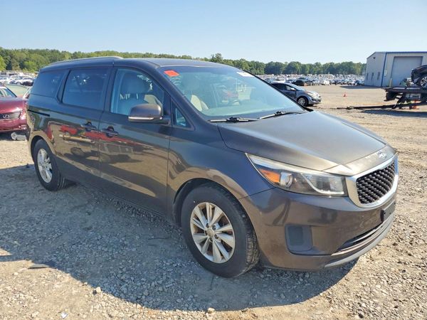 2016 KIA SEDONA LX - Middle-low