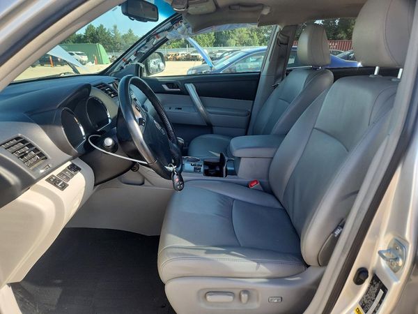 2013 TOYOTA HIGHLANDER Base/Hybrid