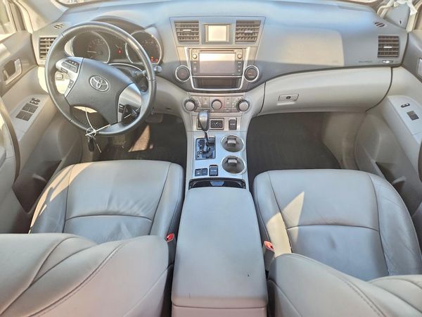 2013 TOYOTA HIGHLANDER Base/Hybrid