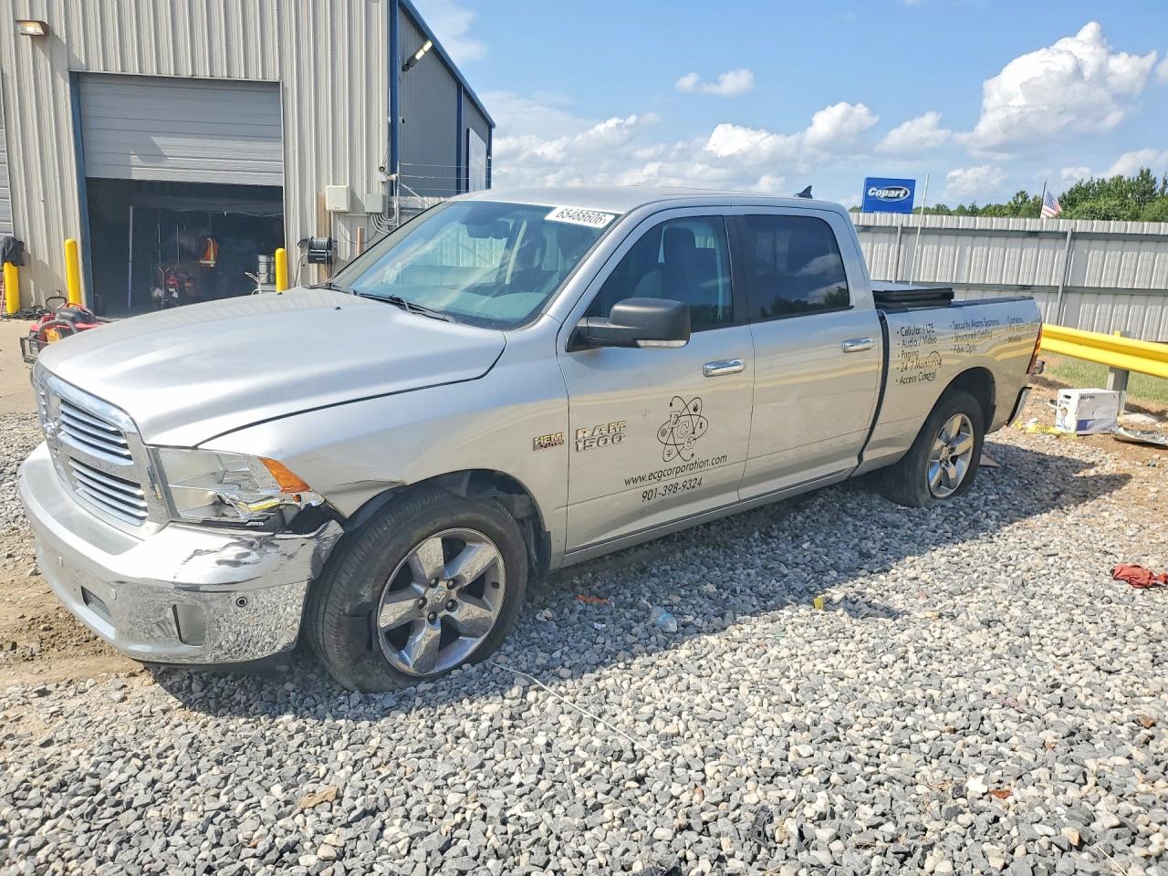 2017 RAM 1500 SLT