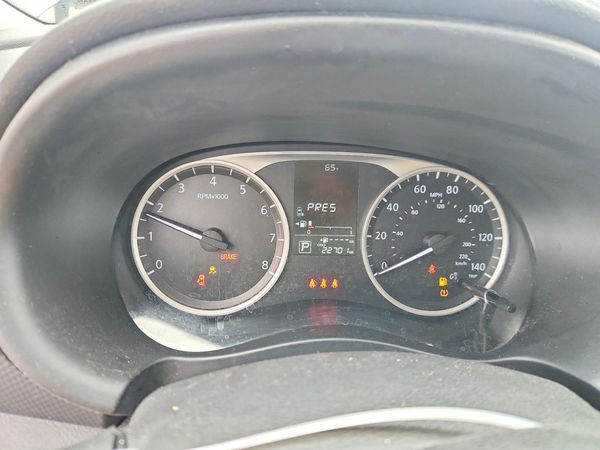 2024 NISSAN KICKS S