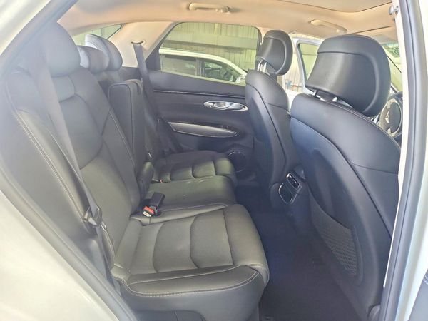 2024 GENESIS GV70