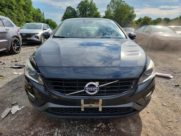 2018 VOLVO S60 Dynamic