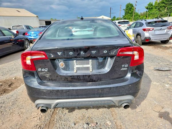2018 VOLVO S60 Dynamic