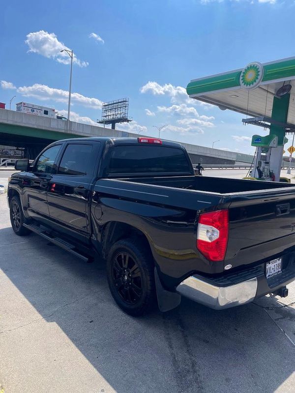 2016 TOYOTA TUNDRA