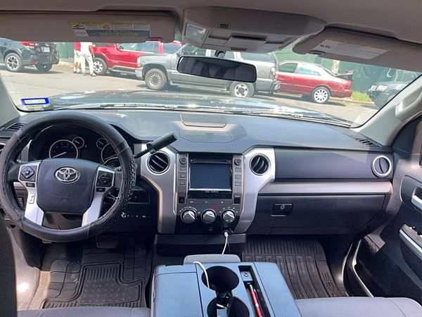 2016 TOYOTA TUNDRA