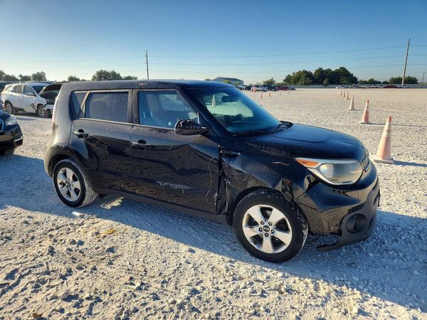 2019 KIA SOUL