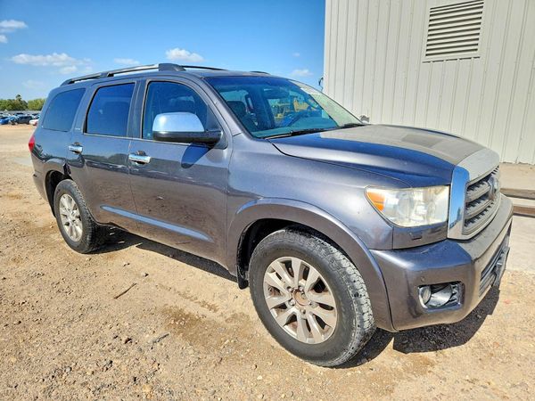 2013 TOYOTA SEQUOIA Limited