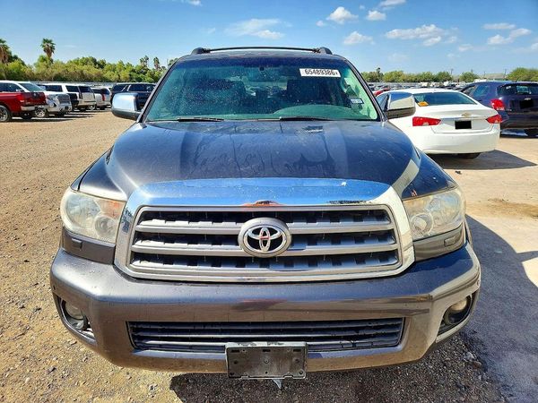 2013 TOYOTA SEQUOIA Limited