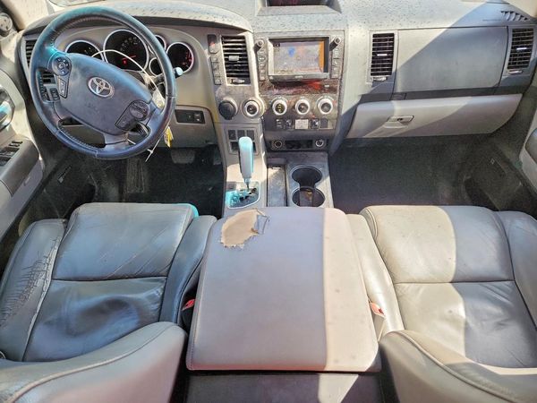 2013 TOYOTA SEQUOIA Limited
