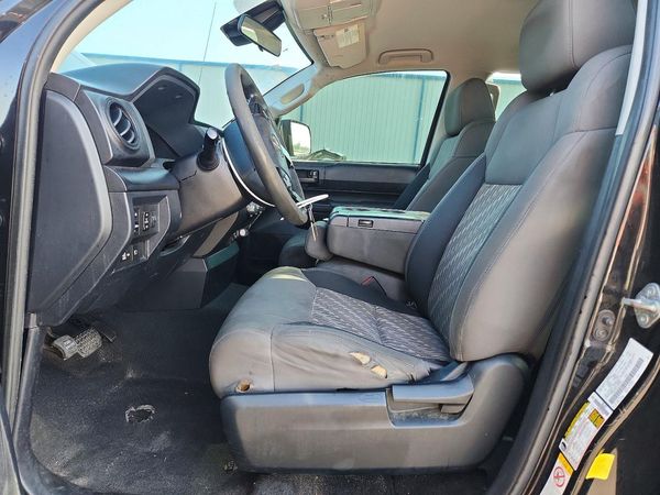 2018 TOYOTA TUNDRA SR/SR5