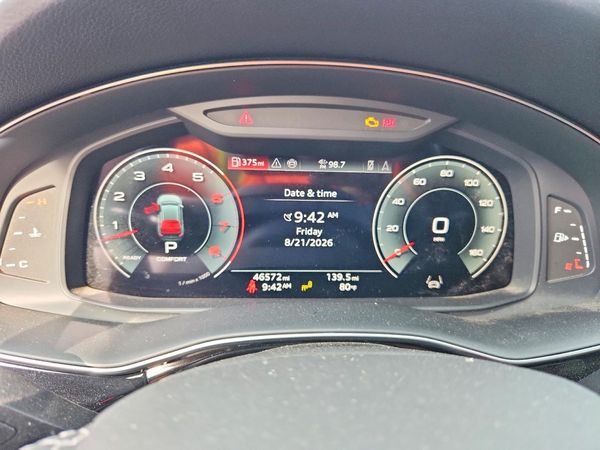 2024 AUDI Q8