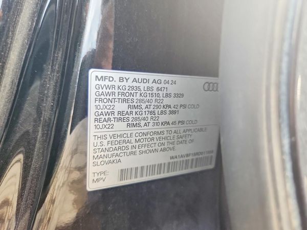2024 AUDI Q8