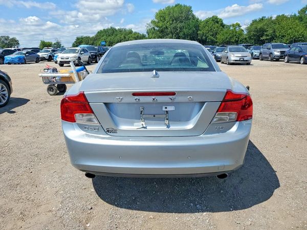 2012 VOLVO C70