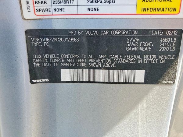 2012 VOLVO C70
