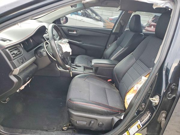 2015 TOYOTA CAMRY