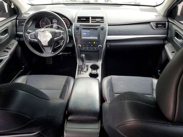 2015 TOYOTA CAMRY