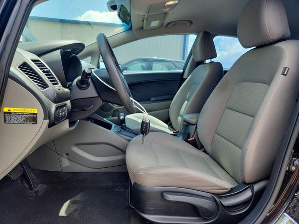 2016 KIA FORTE