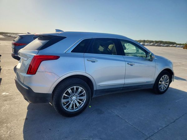 2018 CADILLAC XT5