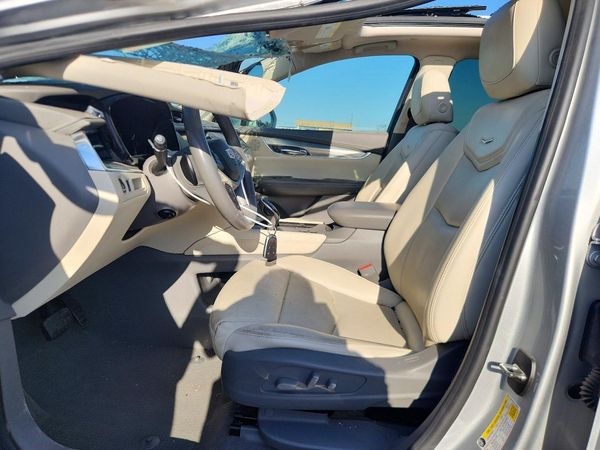 2018 CADILLAC XT5