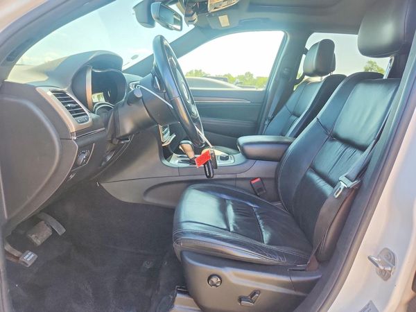 2016 JEEP GRAND CHEROKEE LIMITED 4X4 — DENT