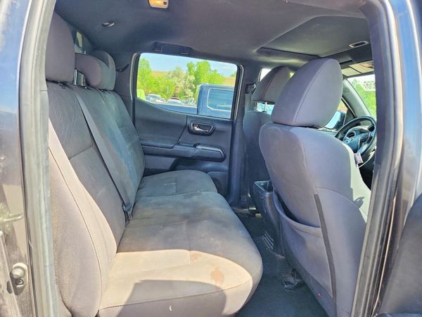 2017 TOYOTA TACOMA