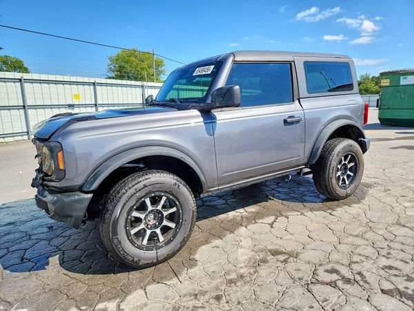 2022 FORD BRONCO