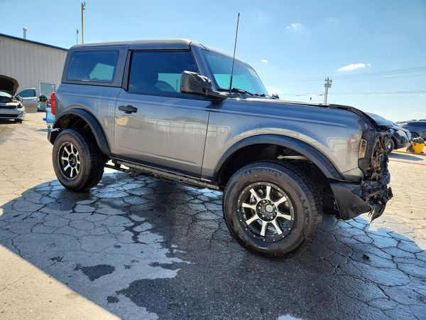 2022 FORD BRONCO
