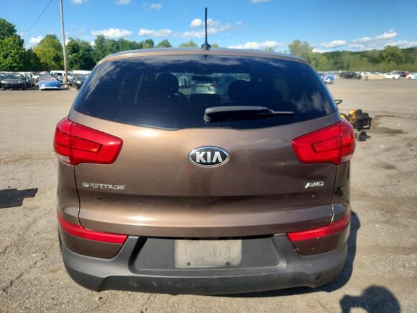 2015 KIA SPORTAGE GL - Middle-low