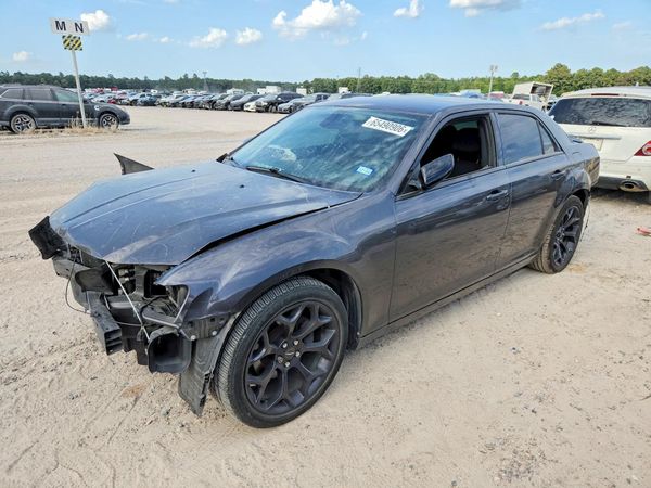 2020 CHRYSLER 300