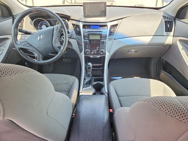 2013 HYUNDAI SONATA GLS/ GLS Popular