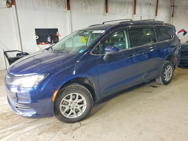 2020 CHRYSLER VOYAGER LXI