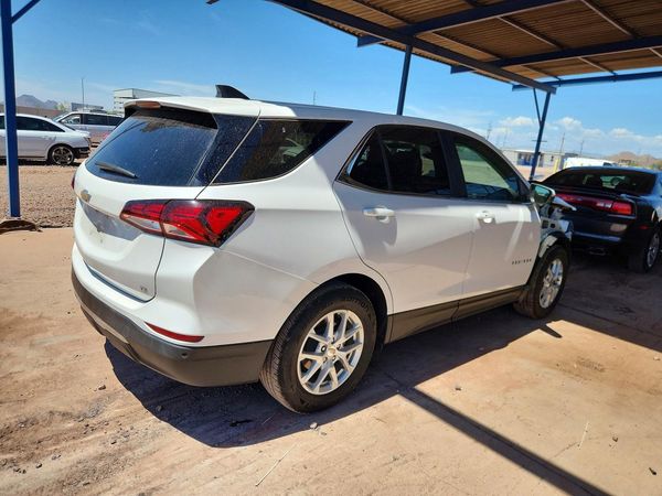 2022 CHEVROLET EQUINOX