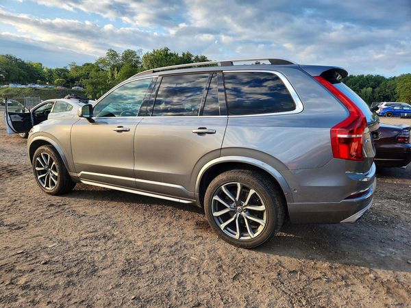 2016 VOLVO XC90 SV42 Momentum — DSRA