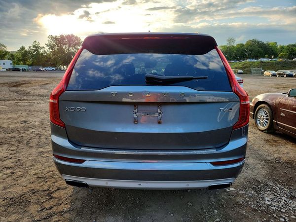 2016 VOLVO XC90 SV42 Momentum — DIRR