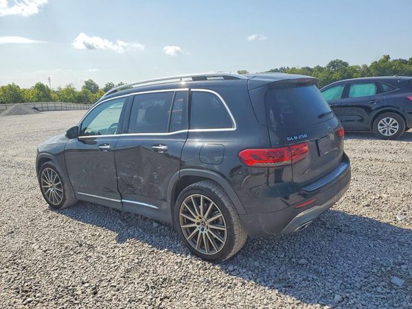 2021 MERCEDES-BENZ GLB GLB250