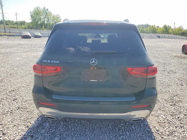 2021 MERCEDES-BENZ GLB GLB250