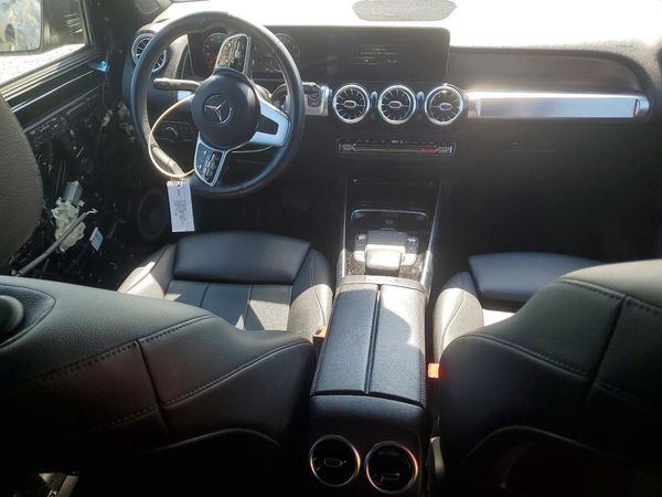 2021 MERCEDES-BENZ GLB GLB250