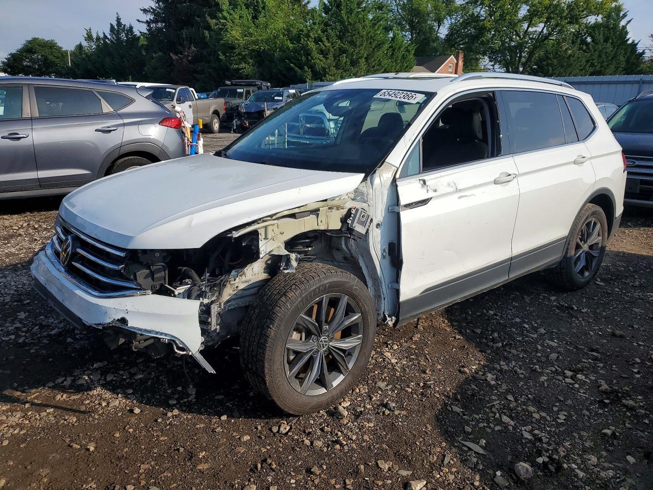 2022 VOLKSWAGEN TIGUAN